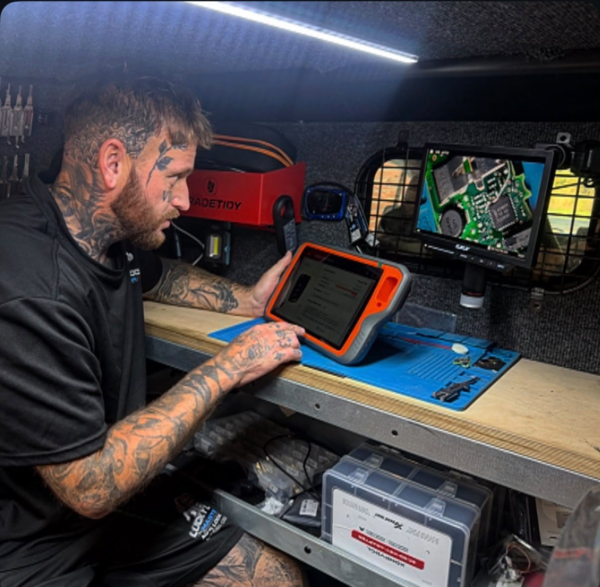 Shane from Lucky Lock Master working on a customer vehicle in Hampshire